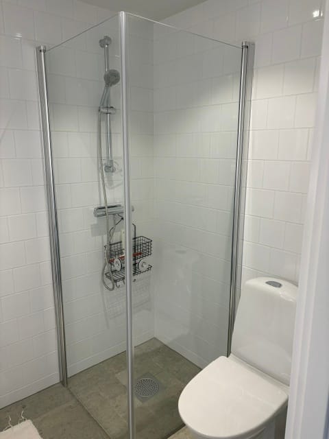 2-room apartment in Danderyd, Skogsslingan - image 2