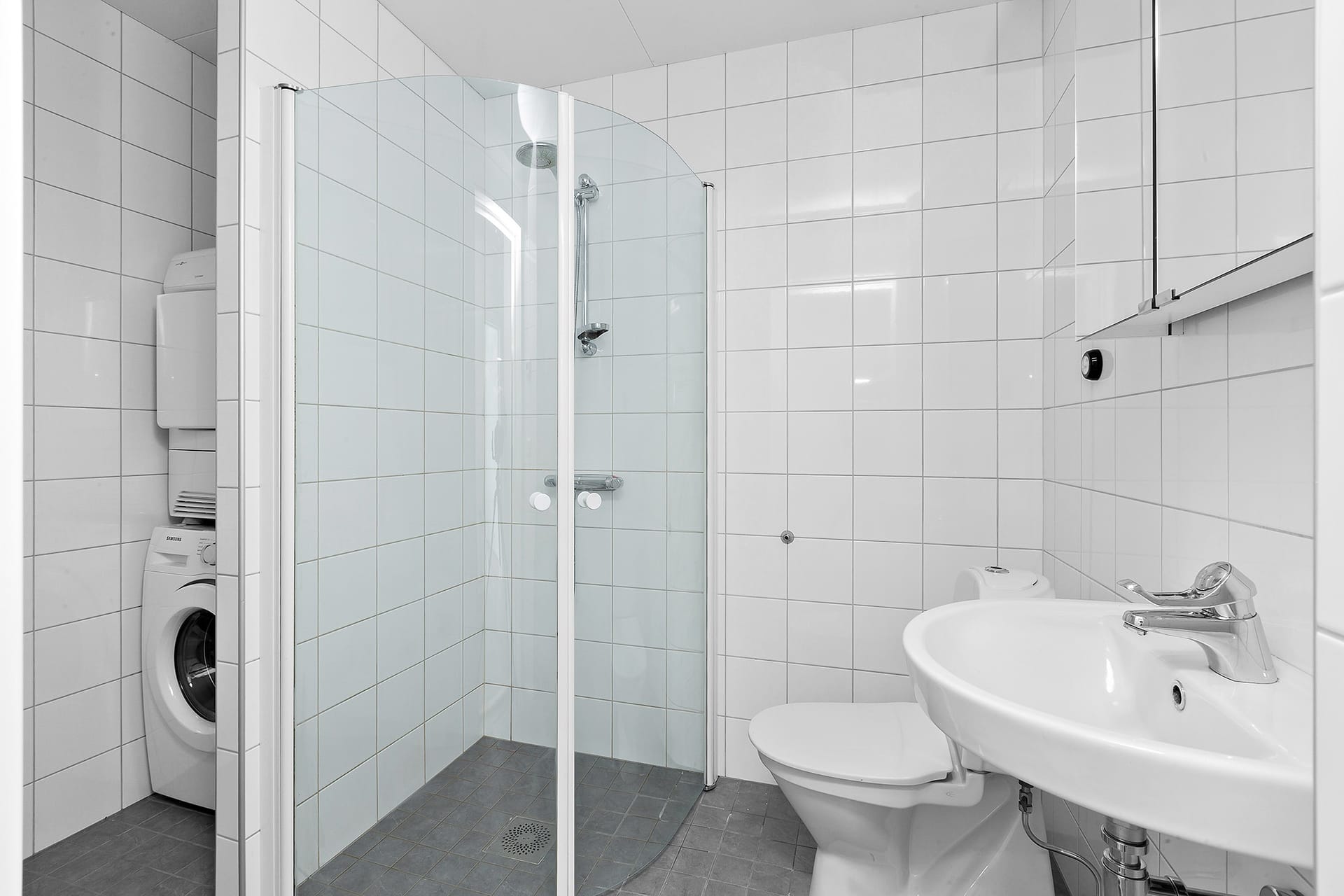 5-room house in Södra Sunderbyn, Sunderbyvägen - image 3