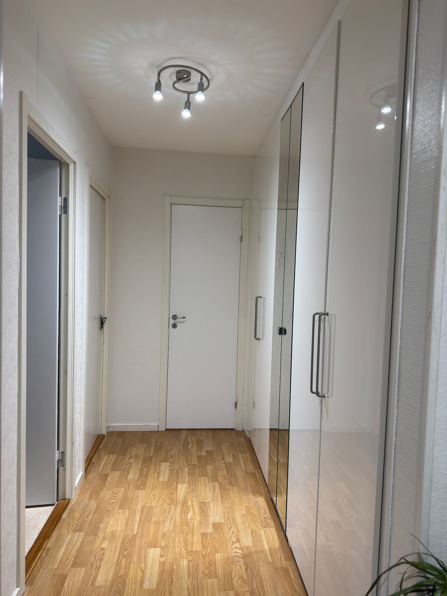 4-room apartment in Uddevalla, Svedjestråket - image 2